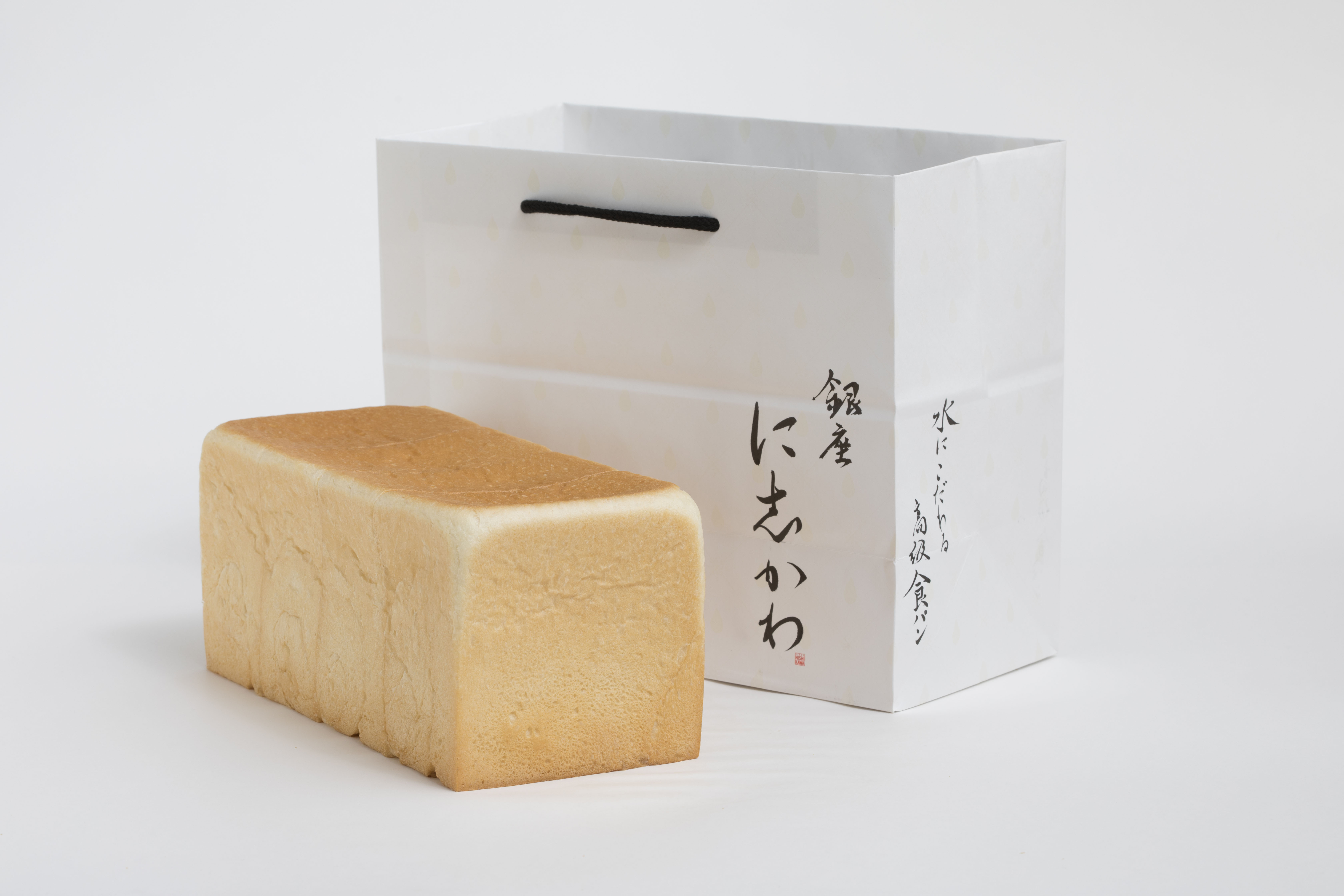 「水にこだわる高級食パン」銀座に志かわのPR業務開始について